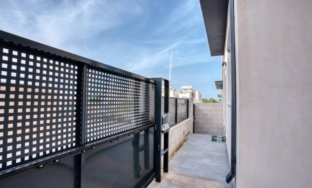 Venta - Semi -
Orihuela Costa - La Florida