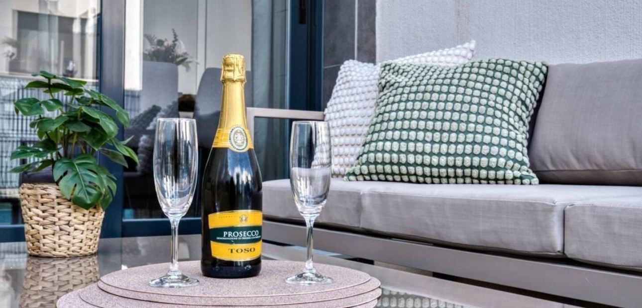 Venta - Semi -
Orihuela Costa - La Florida