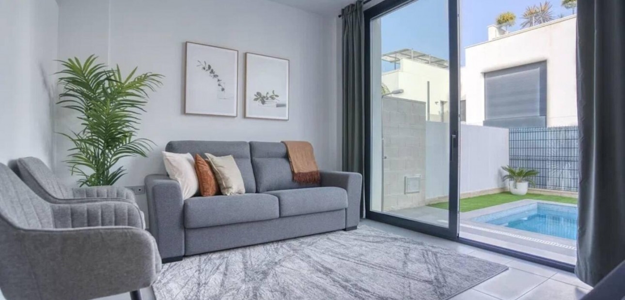 Venta - Semi -
Orihuela Costa - La Florida