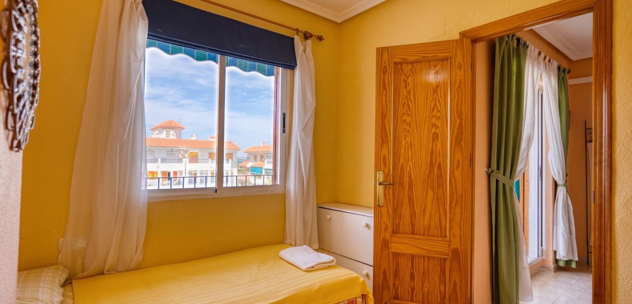 Venta - Apartamento / piso -
Torrevieja - La Mata