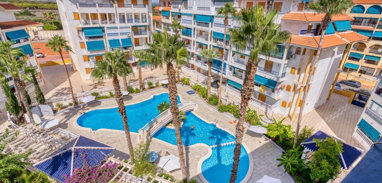 Venta - Apartamento / piso -
Torrevieja - La Mata