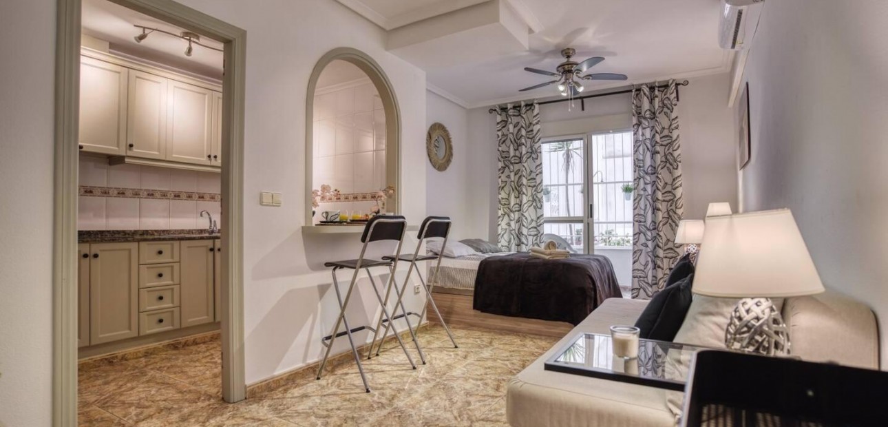 Venta - Studio -
Torrevieja - Centro