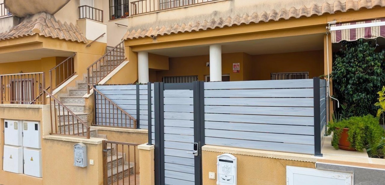 Venta - Bungalow -
Benejúzar - Comunidad valenciana