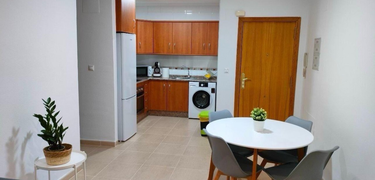 Sale - Apartment / flat -
Torrevieja - Estacion de autobuses