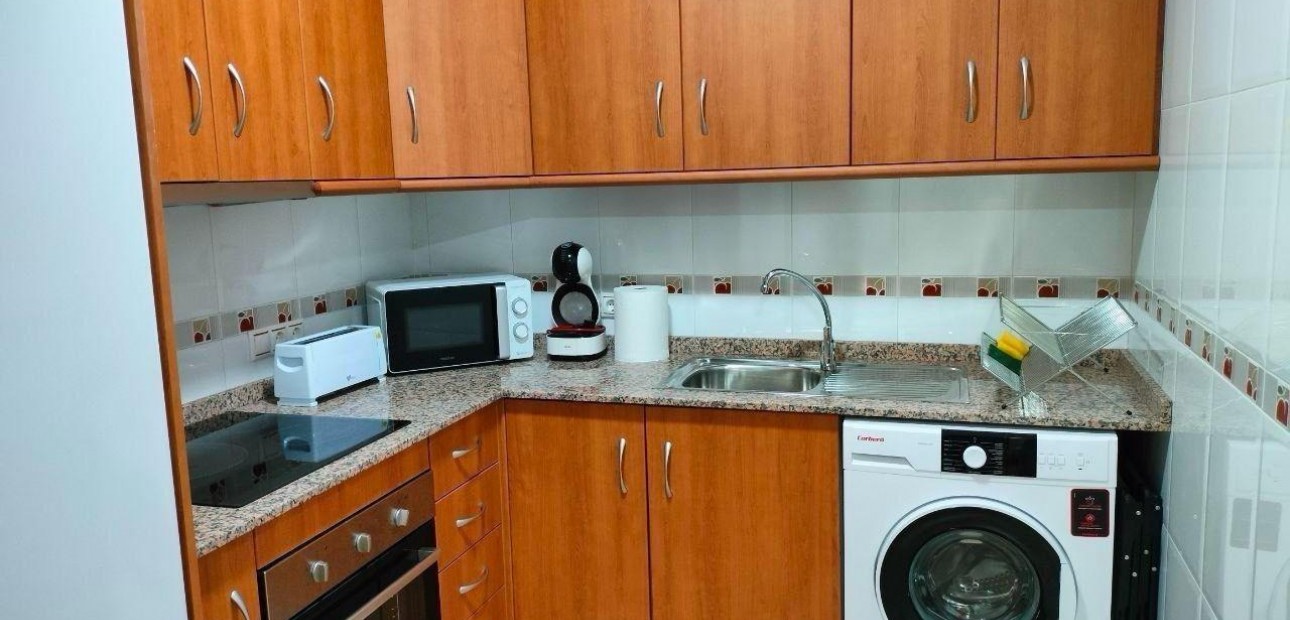 Sale - Apartment / flat -
Torrevieja - Estacion de autobuses