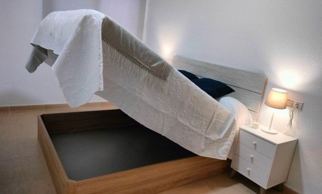 Sale - Apartment / flat -
Torrevieja - Estacion de autobuses