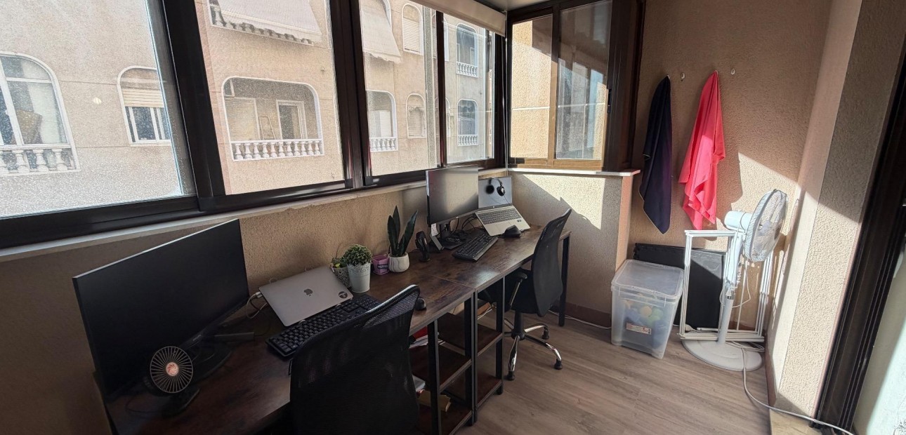 Venta - Apartamento / piso -
Torrevieja - torrevieja