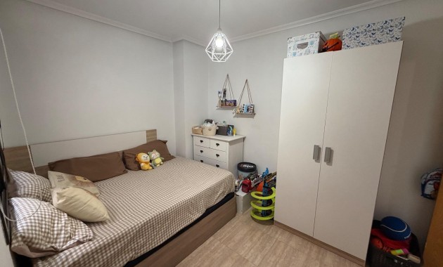 Venta - Apartamento / piso -
Torrevieja - torrevieja