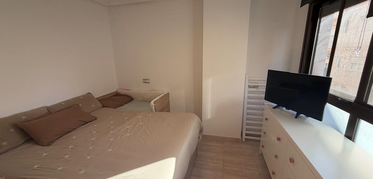 Venta - Apartamento / piso -
Torrevieja - torrevieja