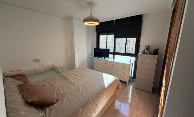 Venta - Apartamento / piso -
Torrevieja - torrevieja