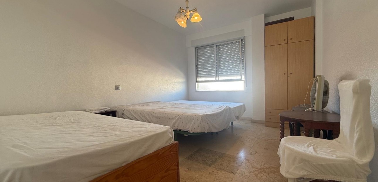 Herverkoop - Appartement / flat -
Torrevieja - Playa del cura