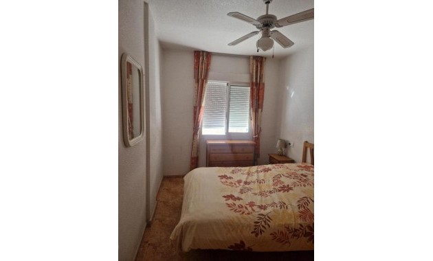 Herverkoop - Appartement / flat -
Torrevieja - Centro