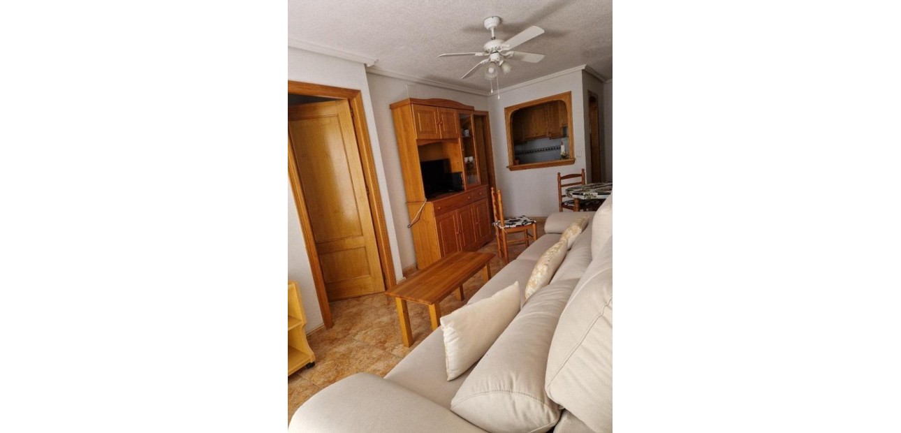 Herverkoop - Appartement / flat -
Torrevieja - Centro