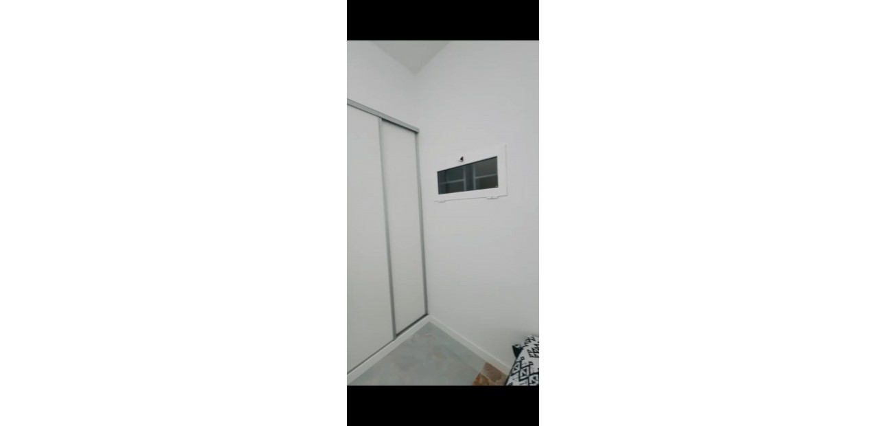 Herverkoop - Bungalow -
Benidorm - Poniente