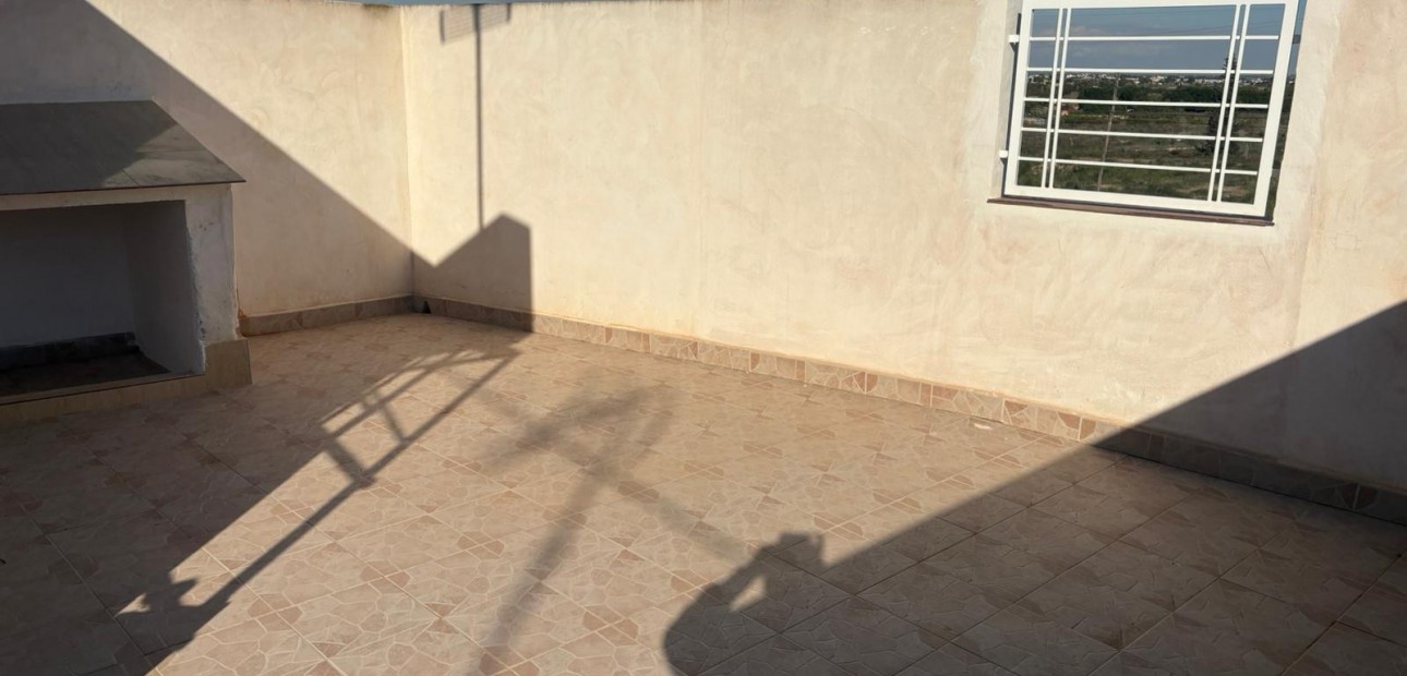 Venta - Adosado -
Algorfa - Montemar