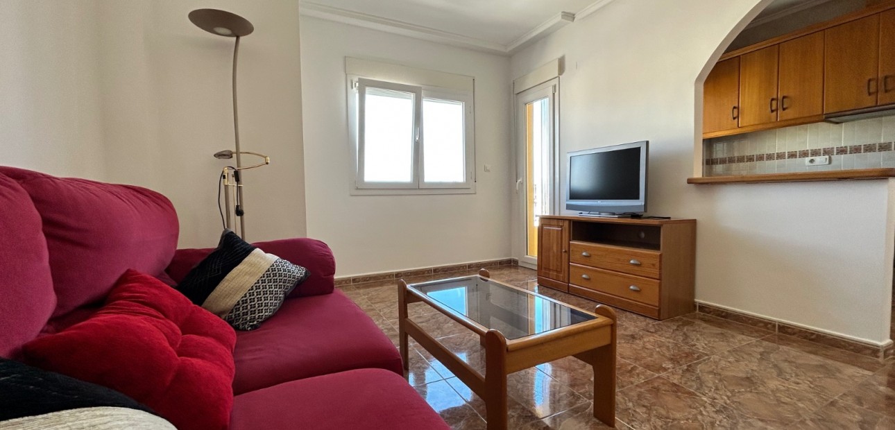 Venta - Apartamento / piso -
Jacarilla - pueblo