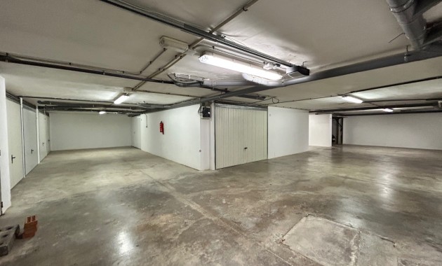 Venta - Apartamento / piso -
Jacarilla - pueblo