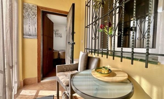 Sale - Terraced house -
Orihuela Costa - La Florida