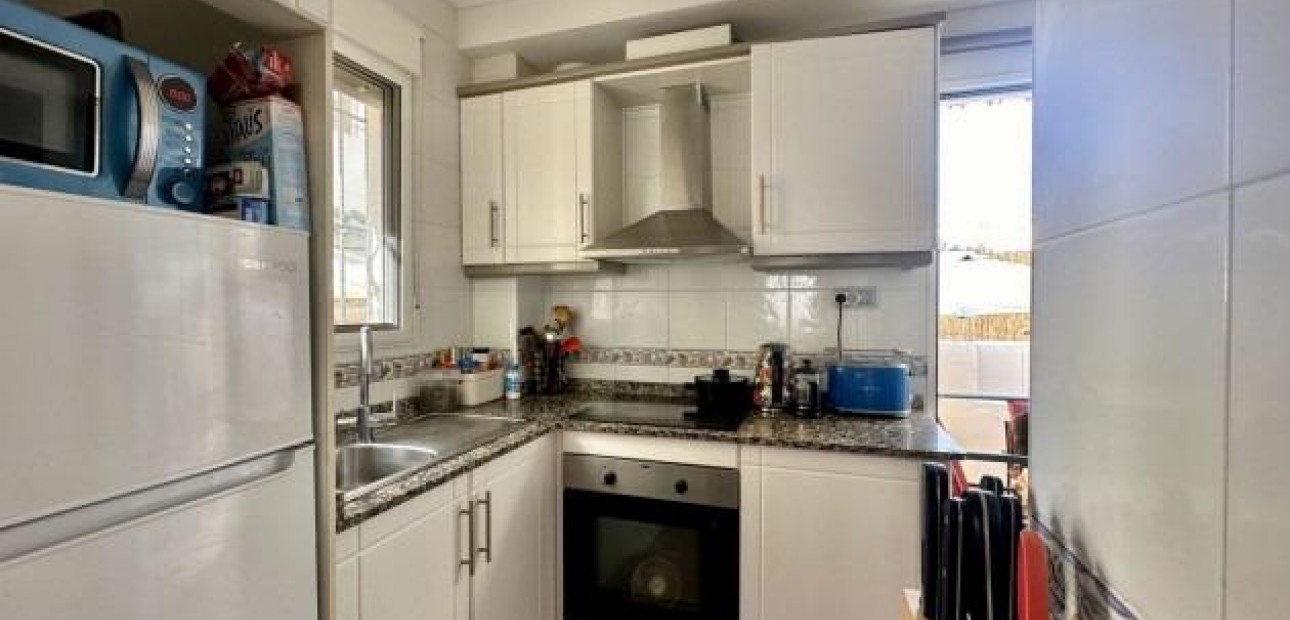 Sale - Terraced house -
Orihuela Costa - La Florida