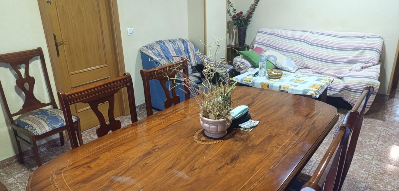 Sale - Apartment / flat -
Torrevieja - Acequion