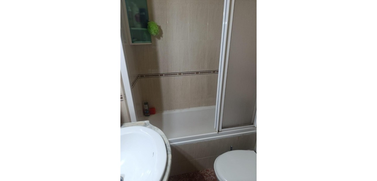 Sale - Apartment / flat -
Torrevieja - Acequion