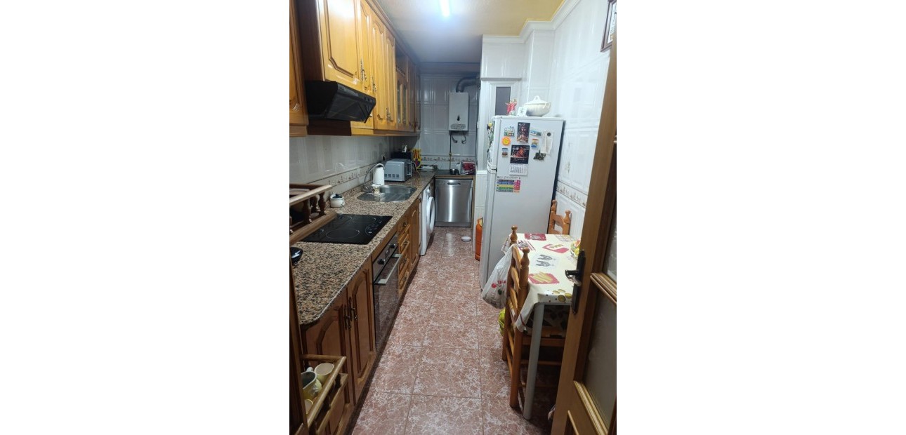 Sale - Apartment / flat -
Torrevieja - Acequion