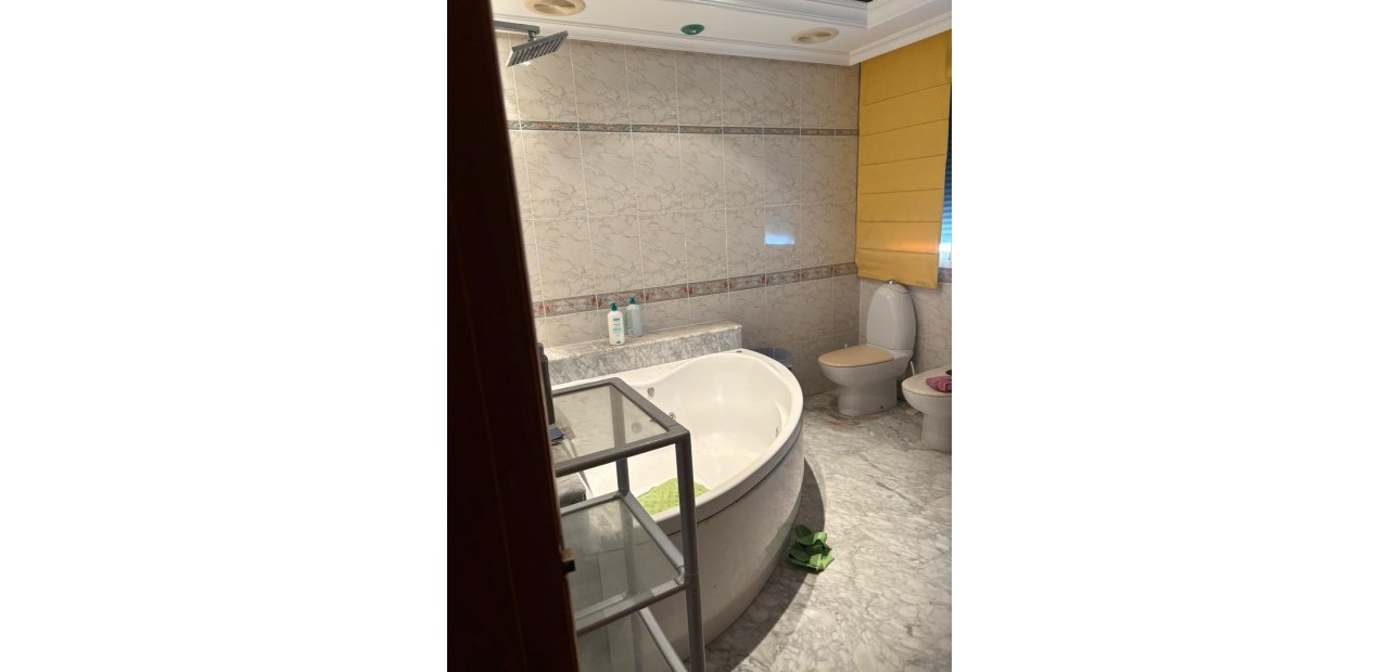 Venta - Ático -
Torrevieja - Centro