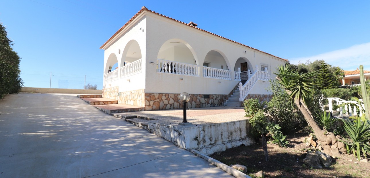 Venta - Detached Villa -
Algorfa - Lomas de La Juliana