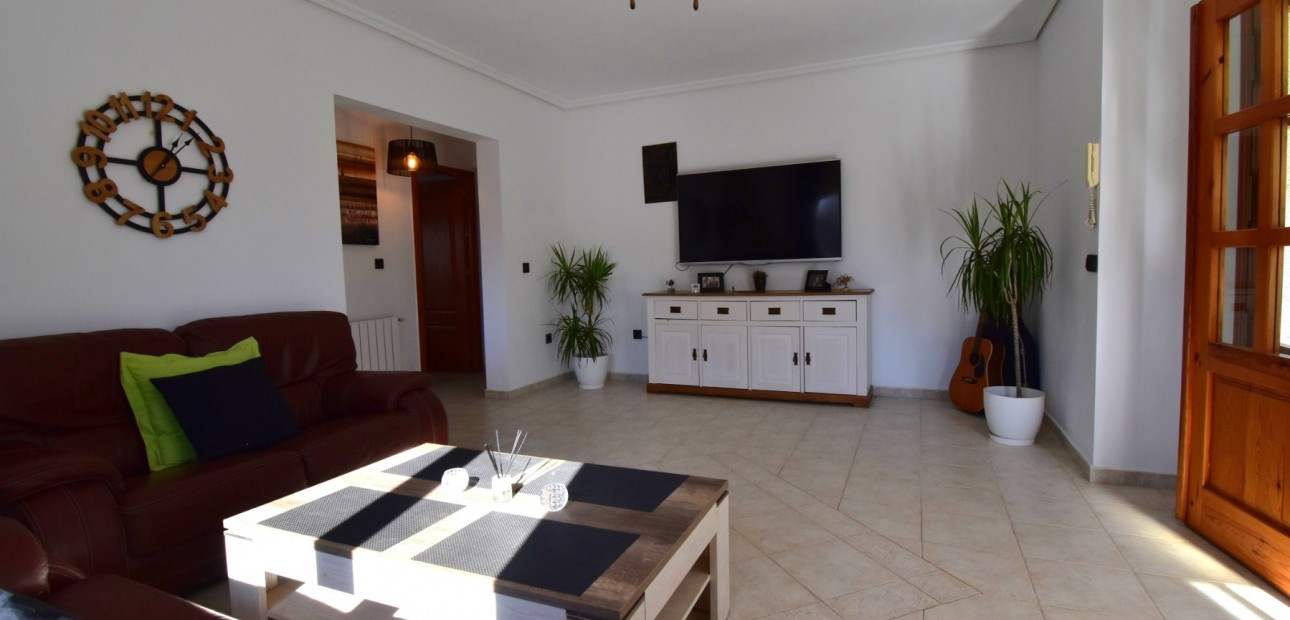 Venta - Semi Detached Villa -
Orihuela Costa - Los Balcones