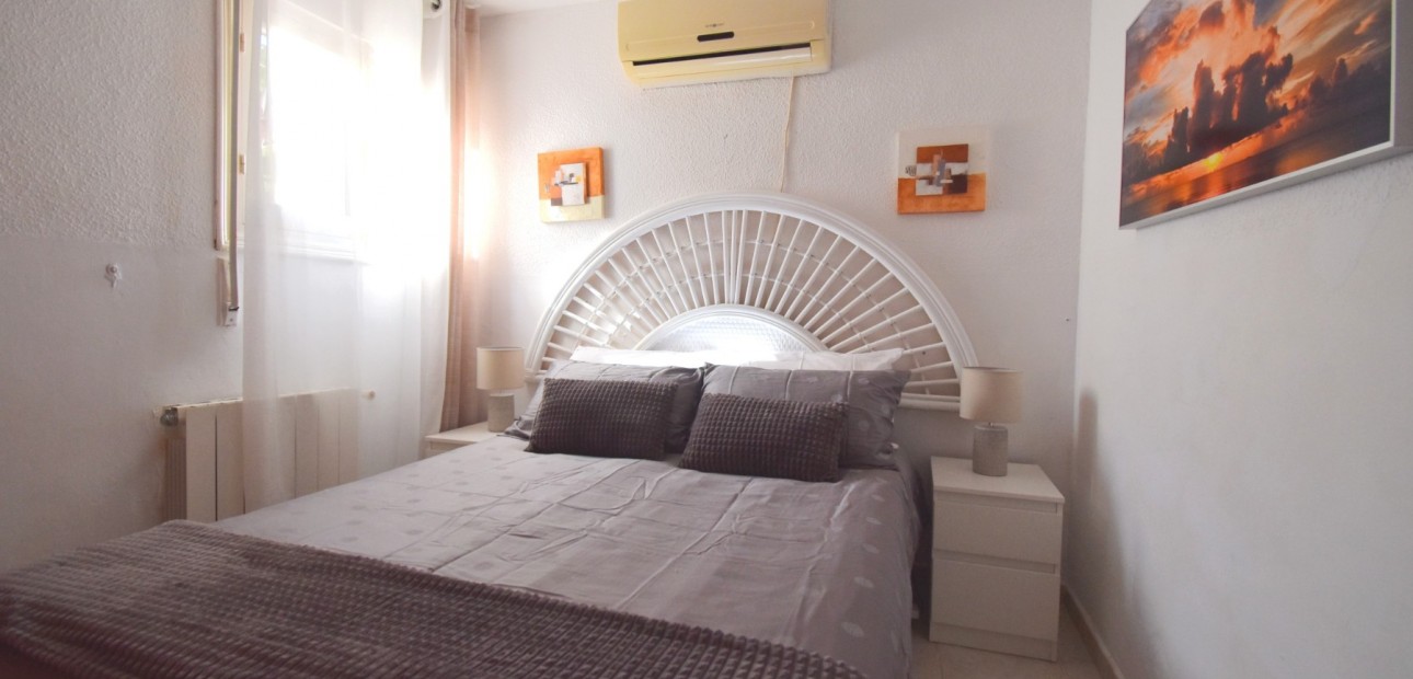 Venta - Semi Detached Villa -
Orihuela Costa - Los Balcones