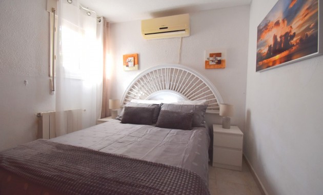 Venta - Semi Detached Villa -
Orihuela Costa - Los Balcones