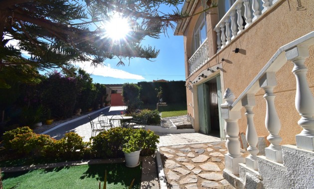 Venta - Semi Detached Villa -
Orihuela Costa - Los Balcones