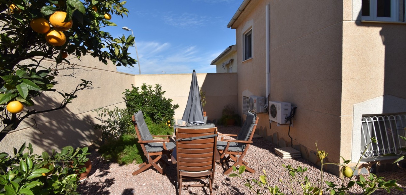 Venta - Semi Detached Villa -
Orihuela Costa - Los Balcones