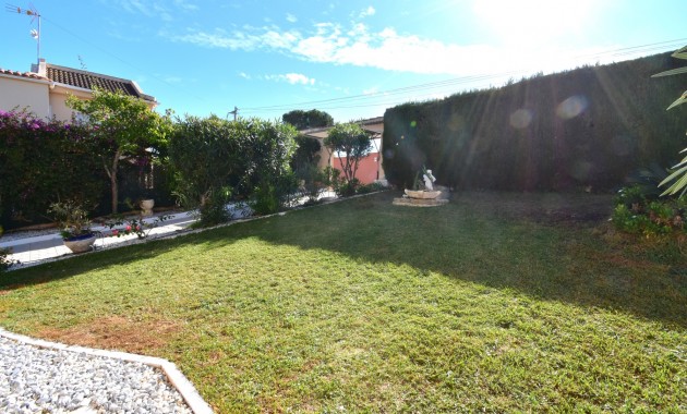 Venta - Semi Detached Villa -
Orihuela Costa - Los Balcones