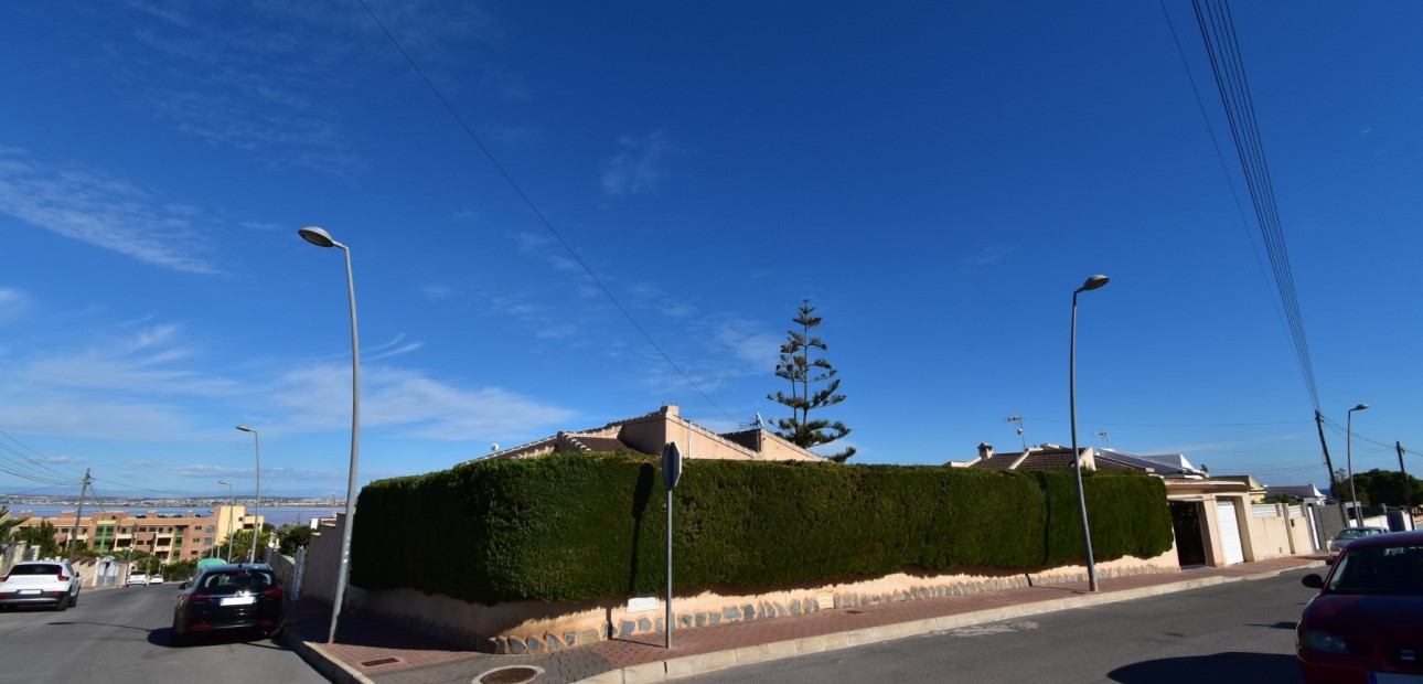 Venta - Semi Detached Villa -
Orihuela Costa - Los Balcones