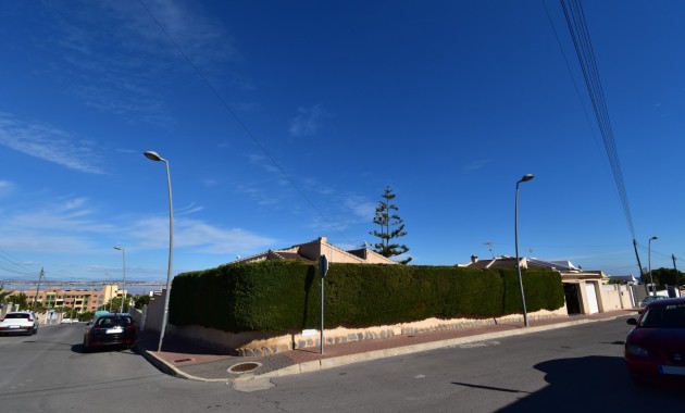 Venta - Semi Detached Villa -
Orihuela Costa - Los Balcones