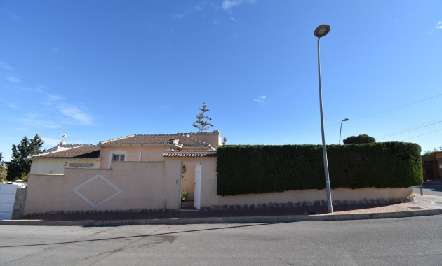 Venta - Semi Detached Villa -
Orihuela Costa - Los Balcones