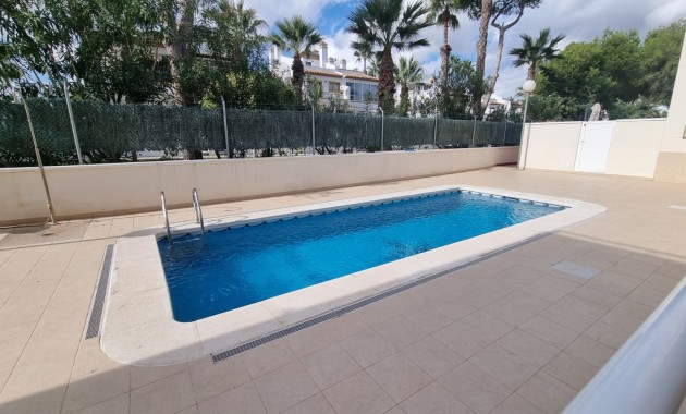 Sale - House - Townhouse -
Orihuela Costa - Los Dolses