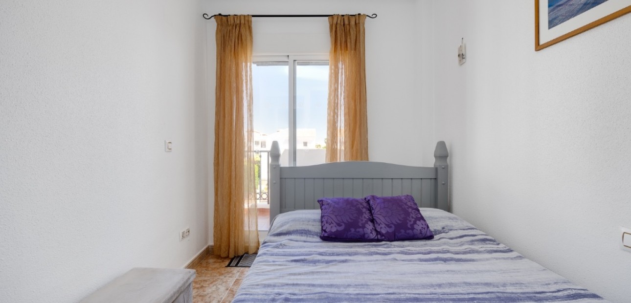 Venta - Adosado -
Punta Prima