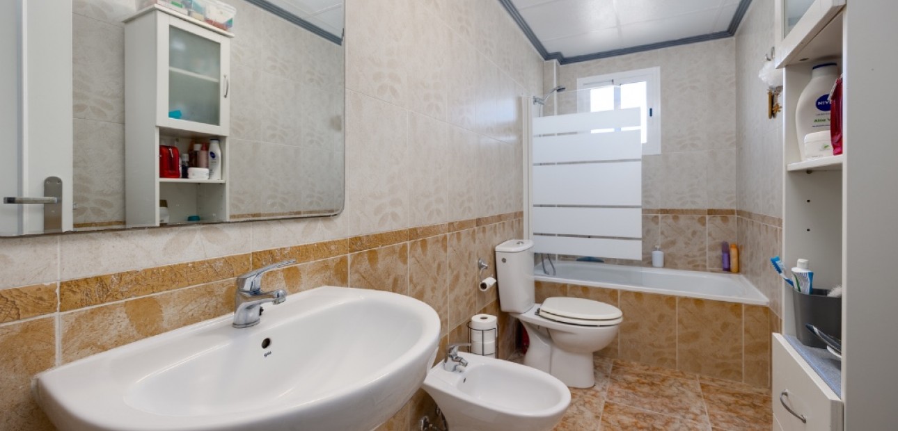 Venta - Adosado -
Punta Prima