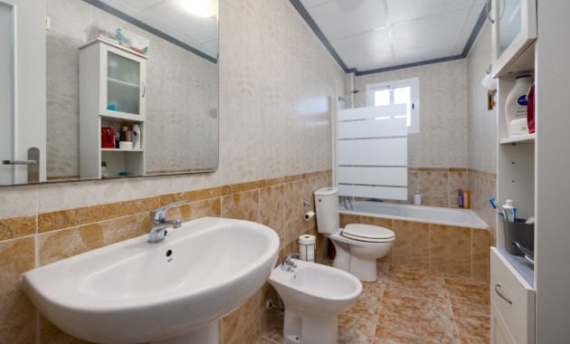 Venta - Adosado -
Punta Prima