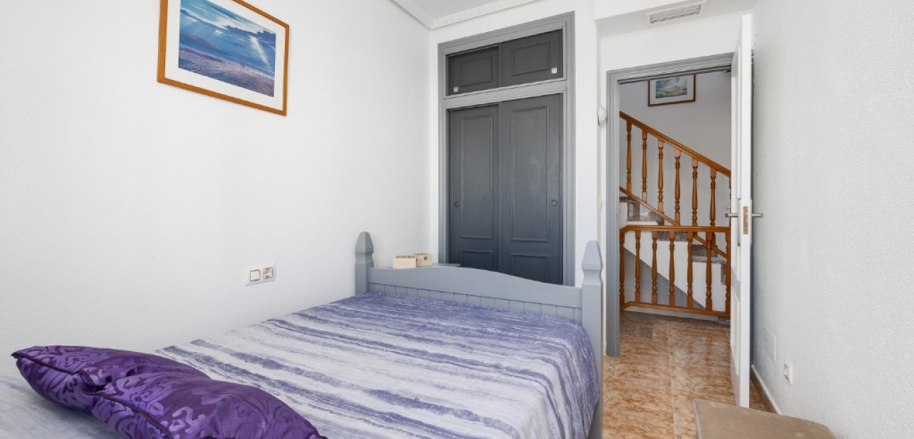 Venta - Adosado -
Punta Prima