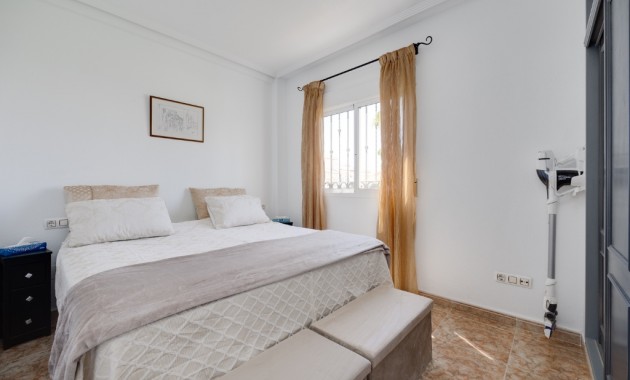 Venta - Adosado -
Punta Prima