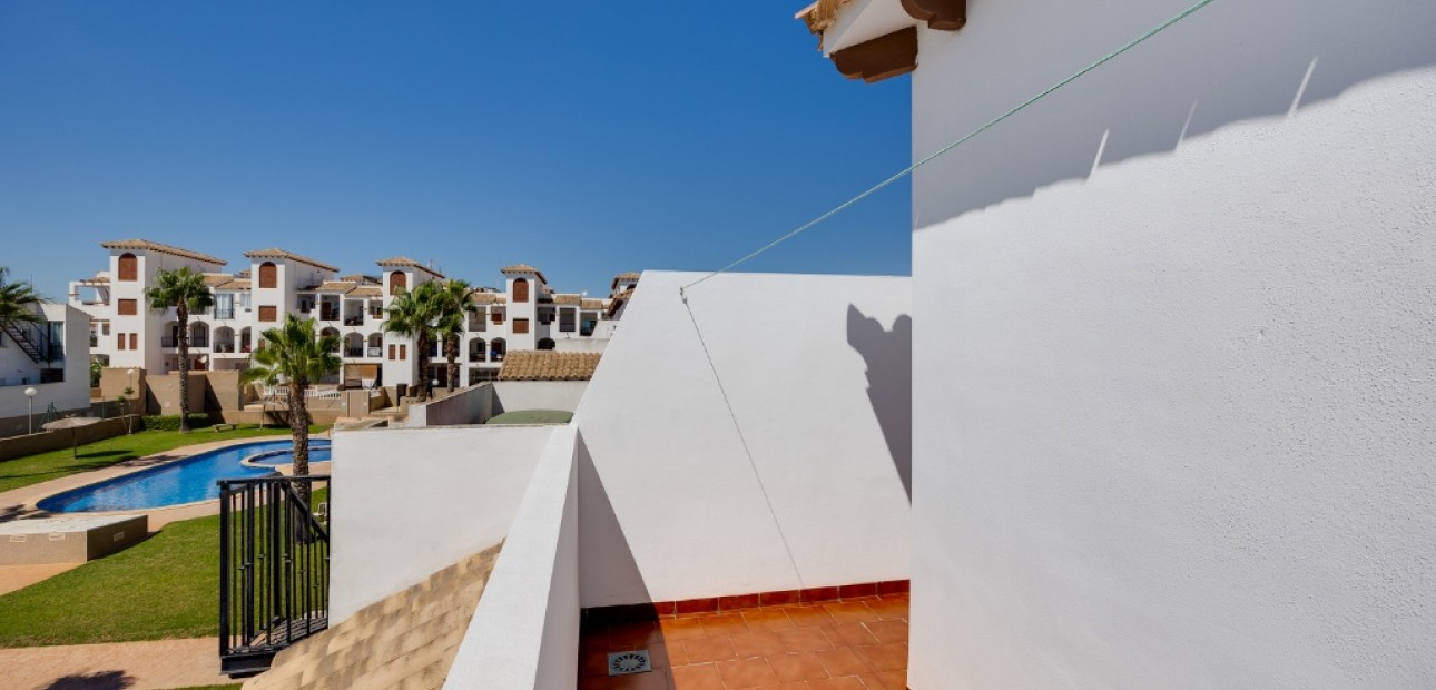 Venta - Adosado -
Punta Prima