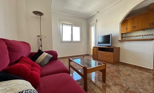 Venta - Apartamento / piso -
Jacarilla - pueblo