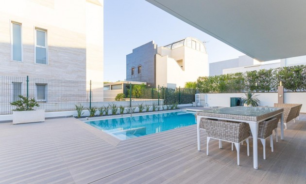 Venta - Villa -
Orihuela Costa - Campoamor