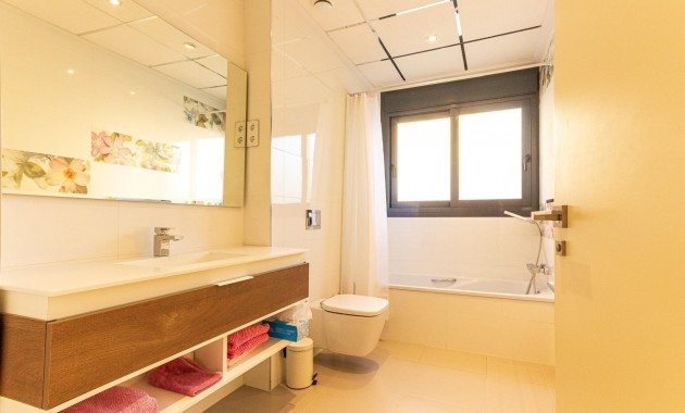 Venta - Villa -
Orihuela Costa - Campoamor