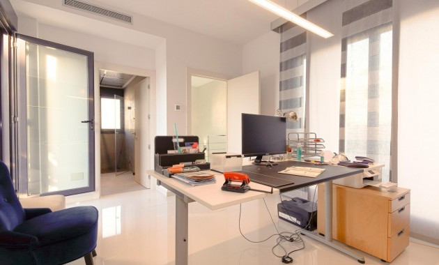 Venta - Villa -
Orihuela Costa - Campoamor