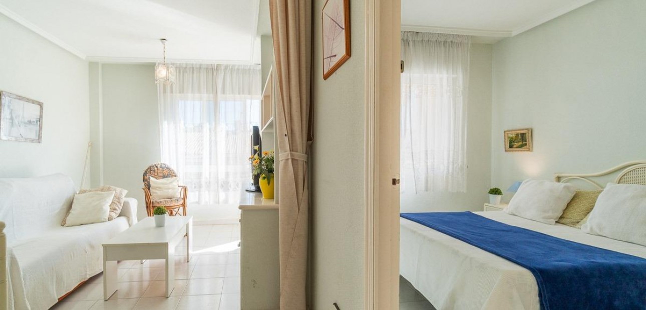 Herverkoop - Flat -
Torrevieja - Los Frutales