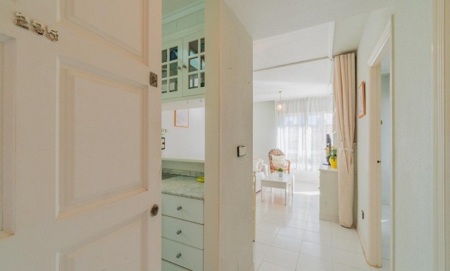 Herverkoop - Flat -
Torrevieja - Los Frutales